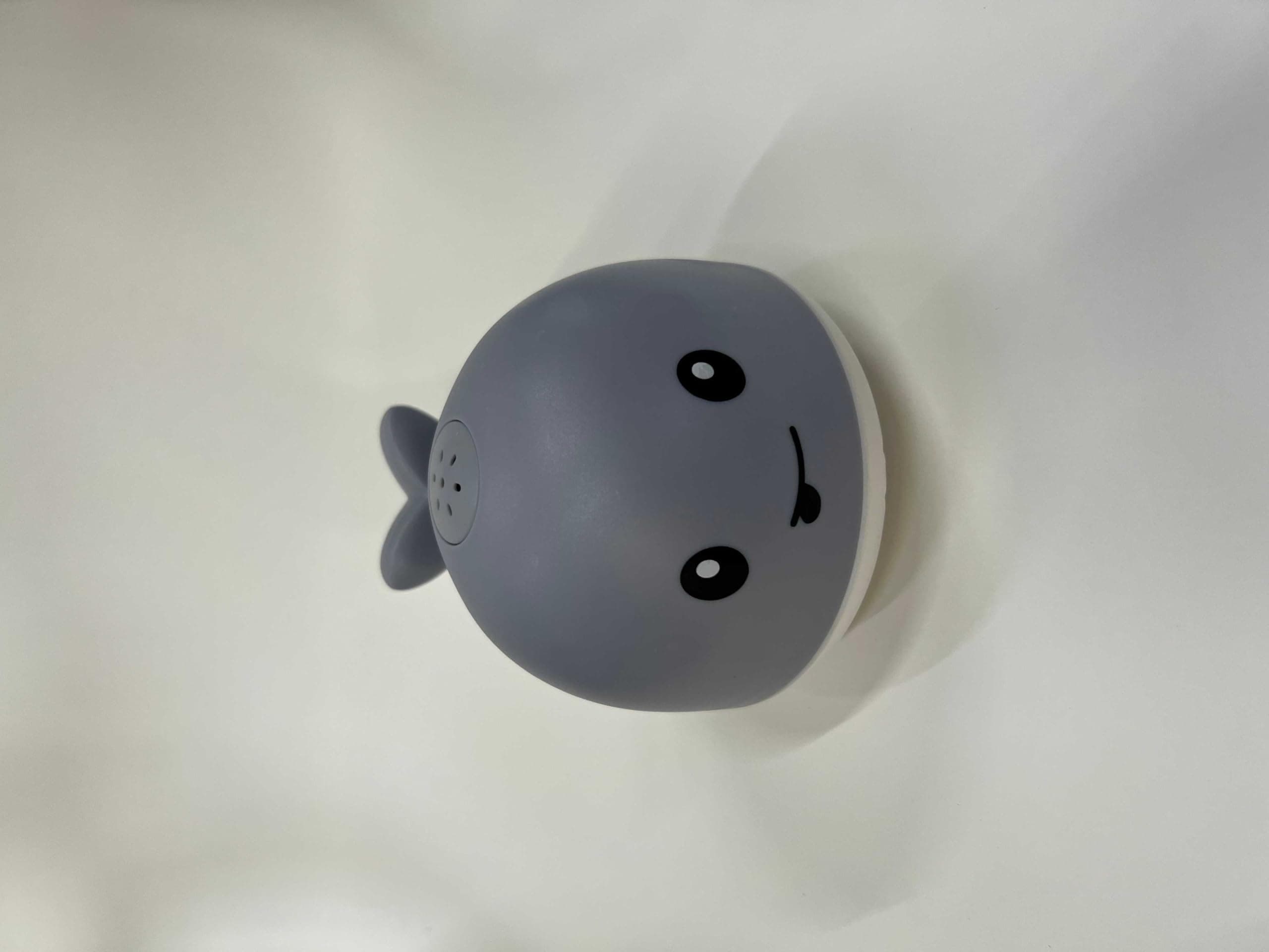 Light-Up Whale Bath Fountain Toy